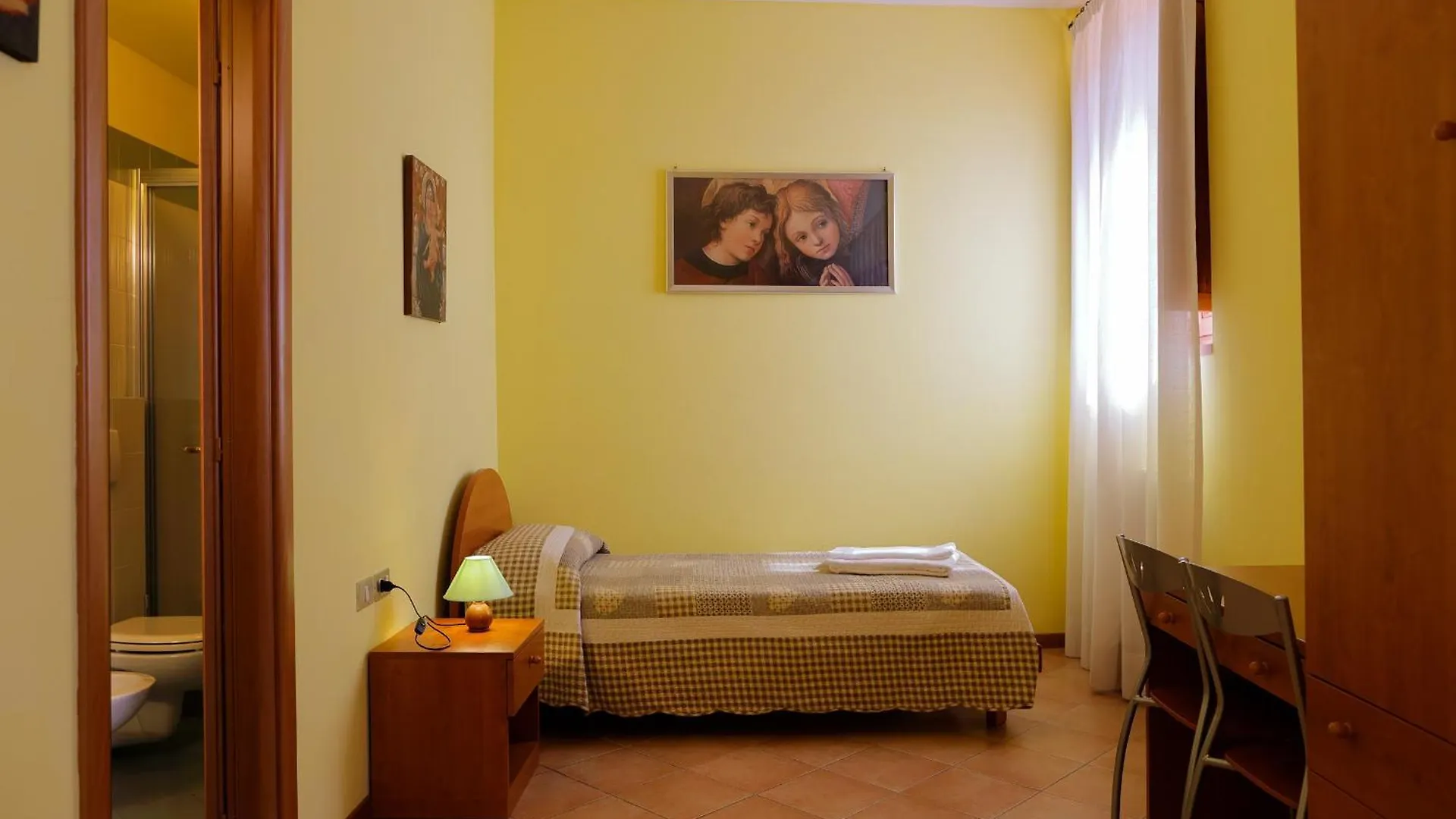 Villa Guarnaschelli Scandicci 0*,